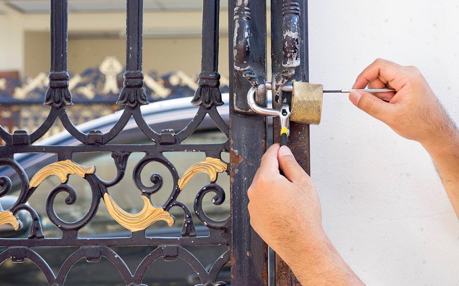 serrurier porte claquée Fublaines